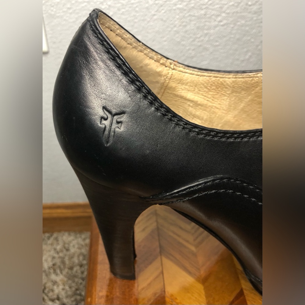 Frye Black Leather Lace-Up Platform Heels - Picture 5 of 14
